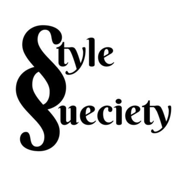 Meet your Posher, Susan - Picture 1 of 1